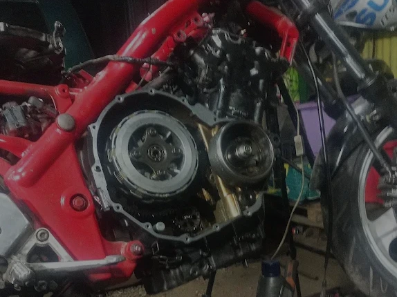 Revision completa de moto